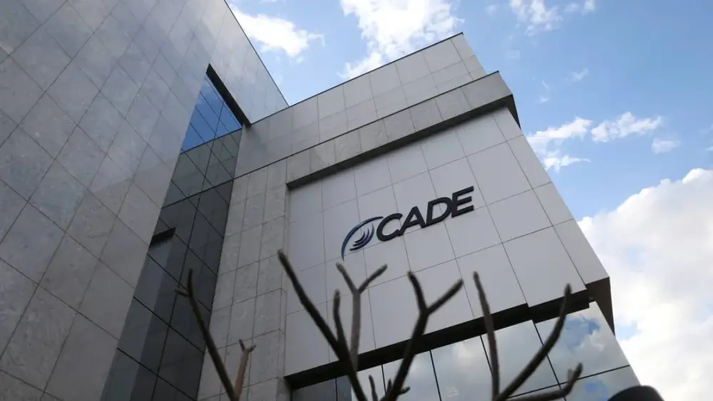 Cade tem presidente e superintendente interinos por impasse político