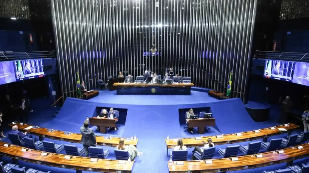 Congresso retoma trabalhos com esforço concentrado até setembro