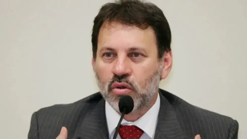 Delúbio Soares nega "resgate" com candidatura em 2026
