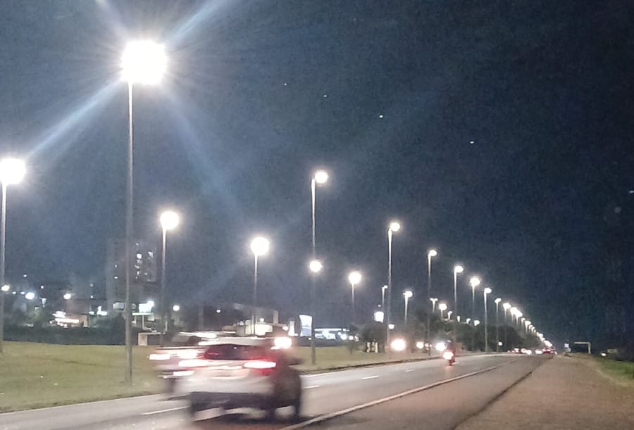 Força-tarefa do GDF leva melhorias de iluminação a Samambaia