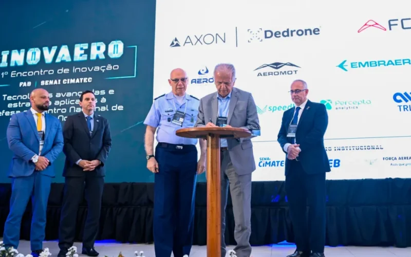 Ministério da Defesa debate inovação aeroespacial na Bahia